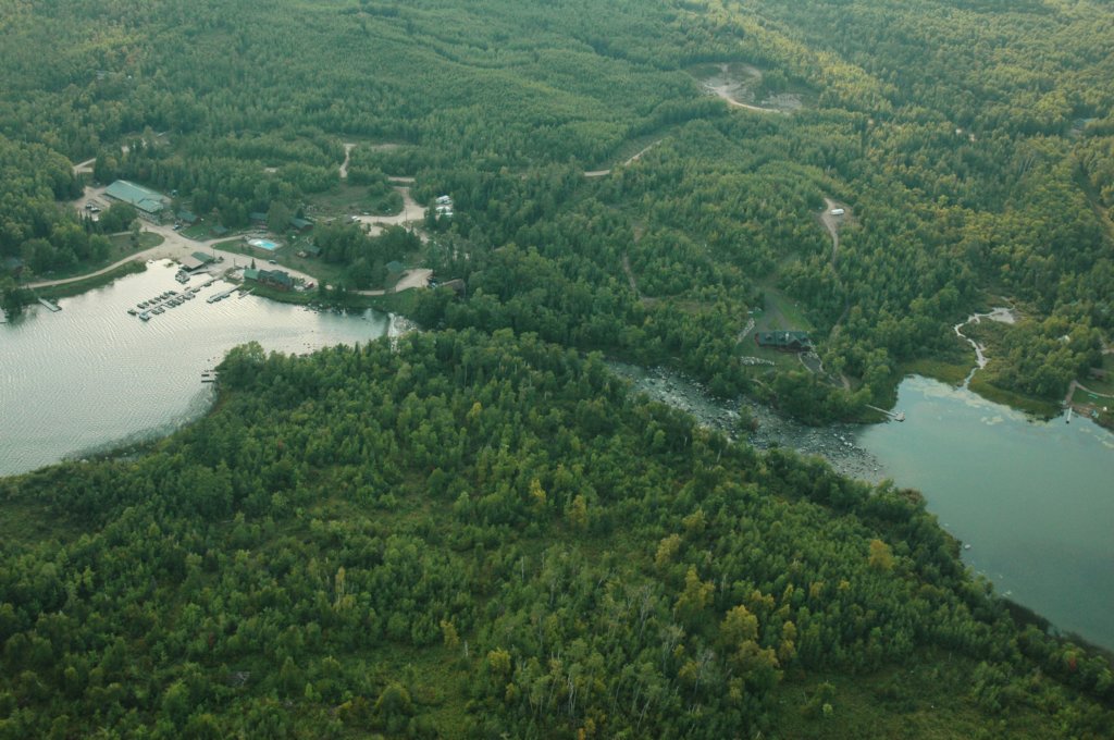 higherviewofvermiliondamlodgeandthespillway.jpg