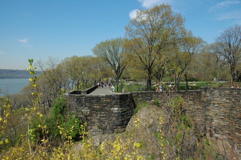 approachingcloisters.jpg