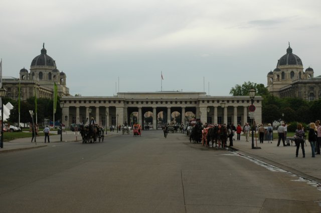 hofburg.jpg